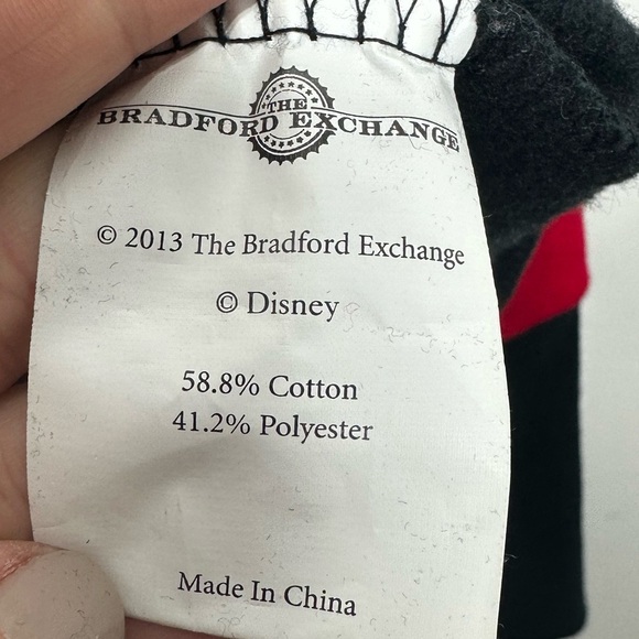 Disney Mickey & Minnie Mouse red black jacket - Picture 7 of 12